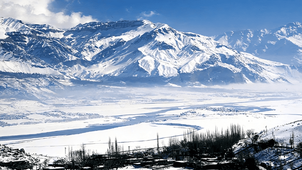 Best Month to Visit Skardu; A Seasonal Travel Guide 4 skardu in winter