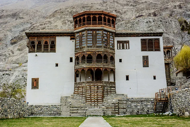 khaplu fort