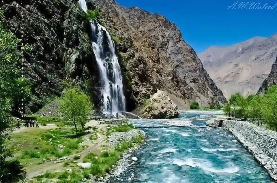 Manthoka waterfall